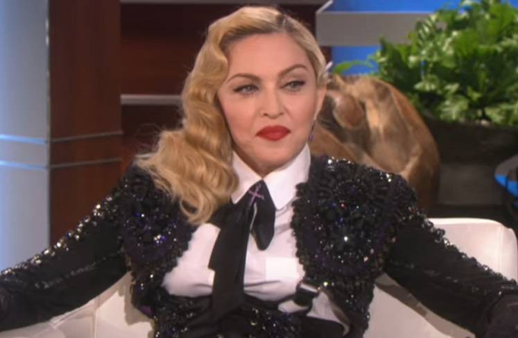 Мадонна провела 48 часов в искусственной коме во время госпитализации