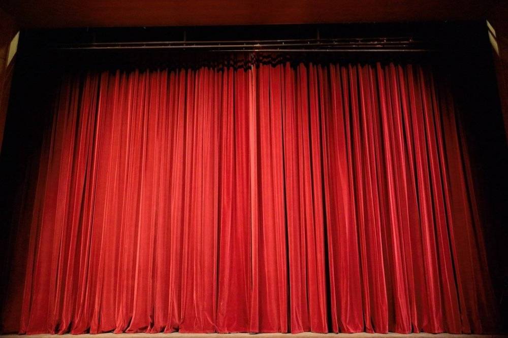 Любимова: посещаемость федеральных театров составляет 97–100%