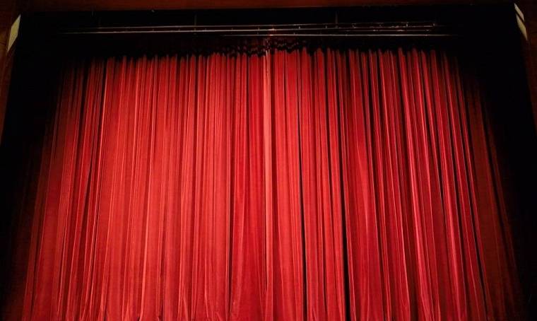 В театре «Приют комедианта» пройдет премьера спектакля «Лермонтов. Я к вам пишу»