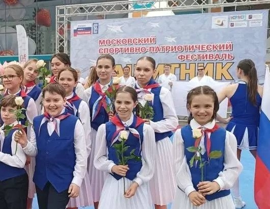 Камерный хор Ансамбля имени Локтева выступил на фестивале «Защитник»