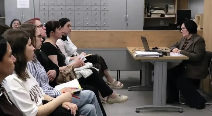 В Вологодском госархиве прошел семинар по актуальным вопросам архивного дела