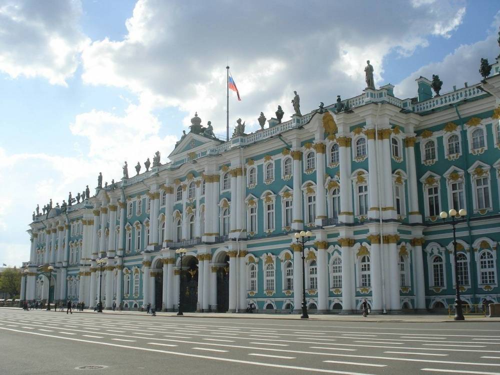 Эрмитаж привез в Екатеринбург посмертную маску Петра I