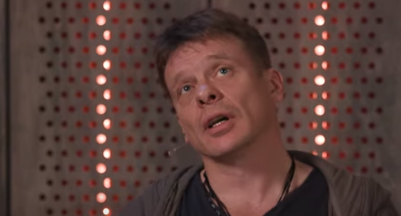 Павел Майков не стал досматривать до конца сериал «Слово пацана. Кровь на асфальте»