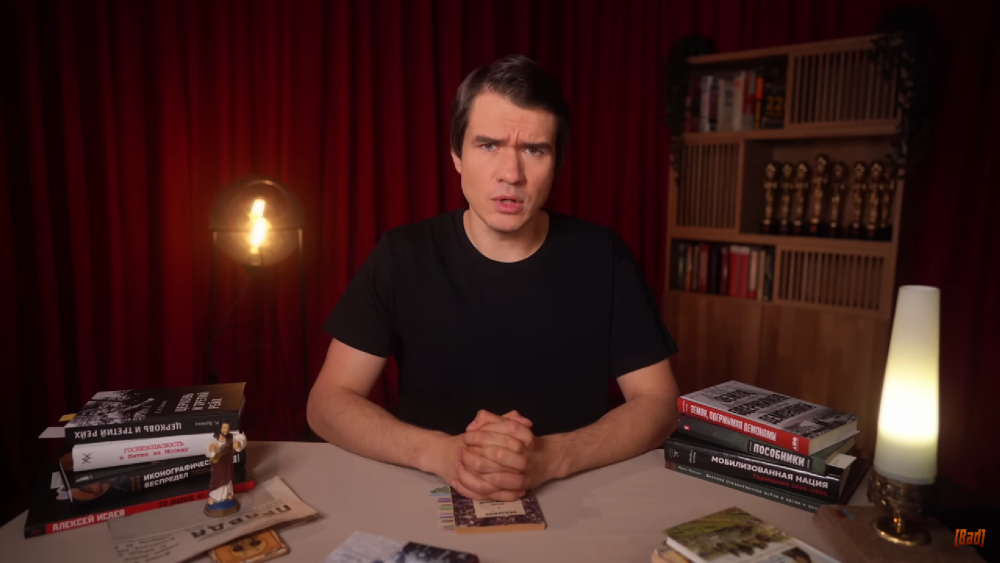 У кинокритика BadComedian заберут ружьё из-за просроченной лицензии
