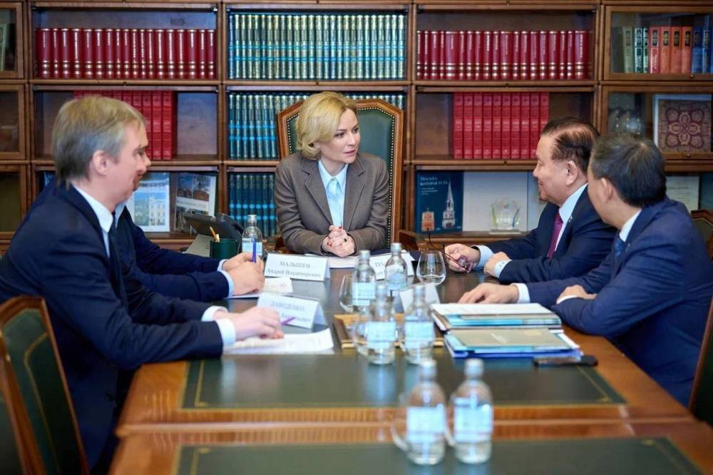 Министр культуры РФ обсудила развитие кинопроизводства с министром культуры Якутии