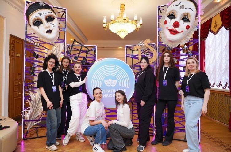 VII сезон «Театрального Приволжья» открыл прием заявок