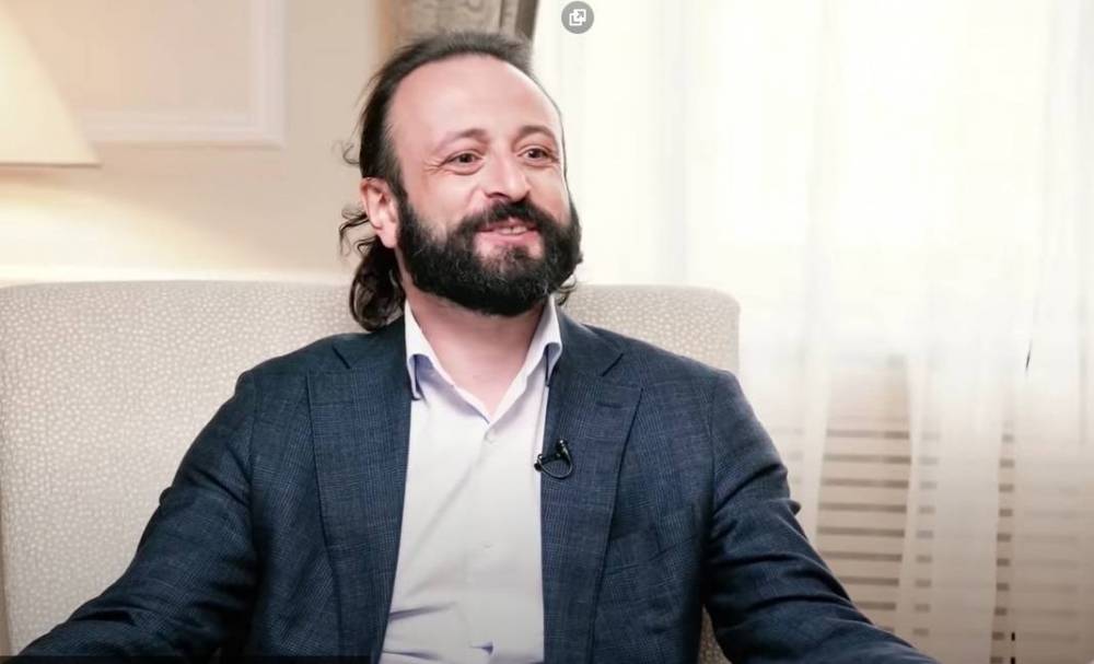Илья Авербух раскрыл причину снятия с эфира «Ледникового периода»
