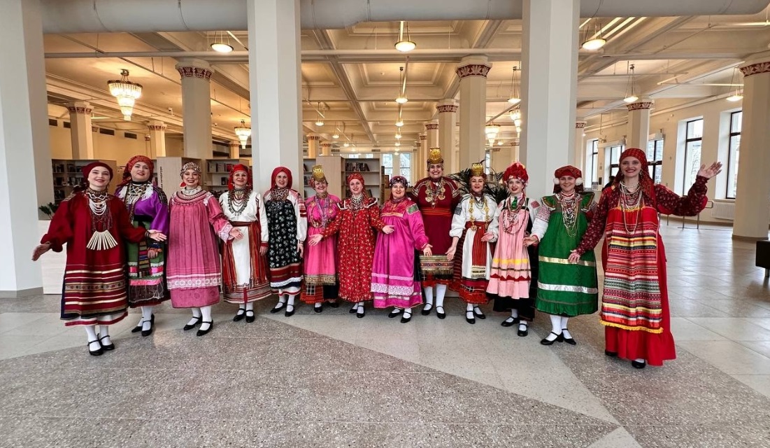 Московский фольклорный ансамбль «Рось» выступит на фестивале «Ленок»