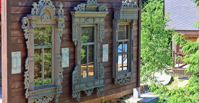 В Лакинске Владимирской области открылся музей наличников под открытым небом «Культналичник»