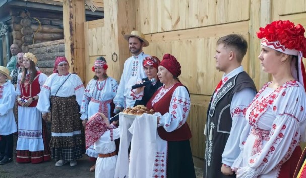 В омском музее-заповеднике открылось Белорусское подворье по нацпроекту «Семья»