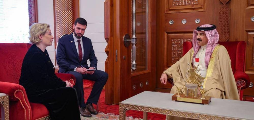 Министр культуры РФ встретилась с королем Бахрейна