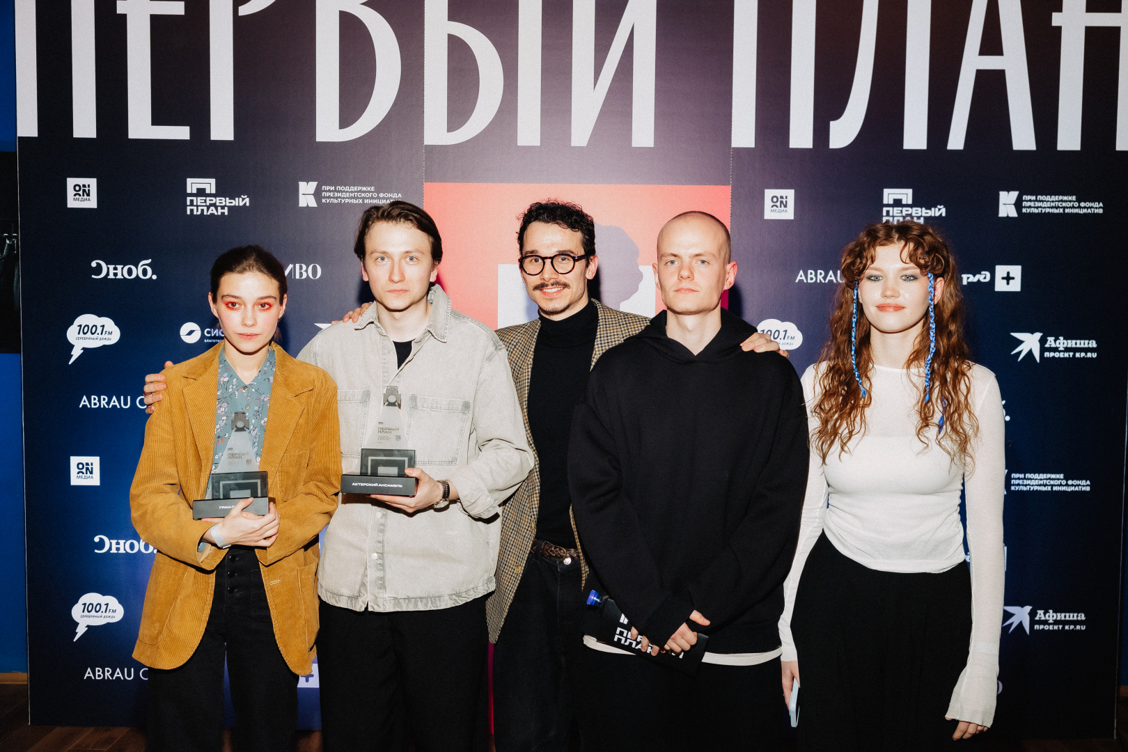 Фоторепортаж: в Театре имени Гоголя наградили победителей II Фестиваля студенческих спектаклей «Первый план»