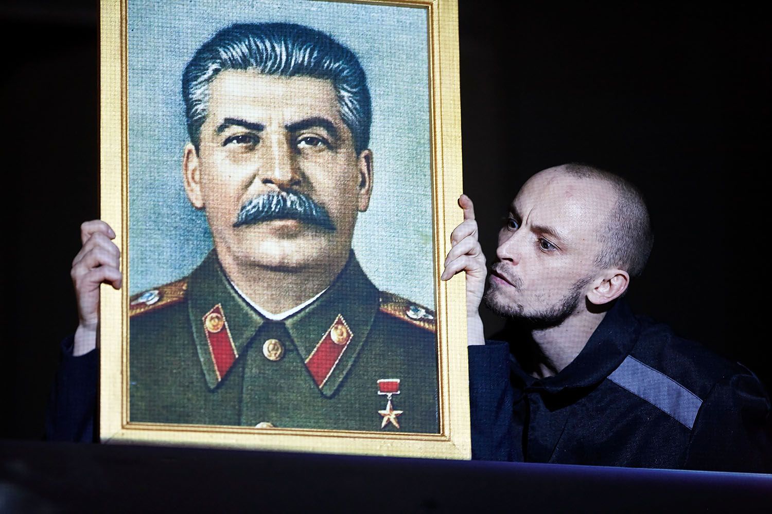 Номинант премии "Золотая Маска"-2018: "Я здесь" 