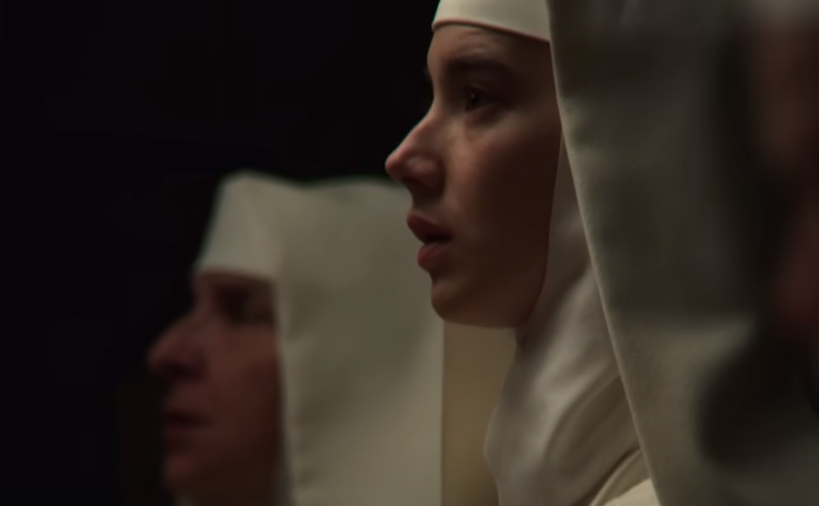 Netflix показал трейлер испанского хоррора «Мертвая сестра»