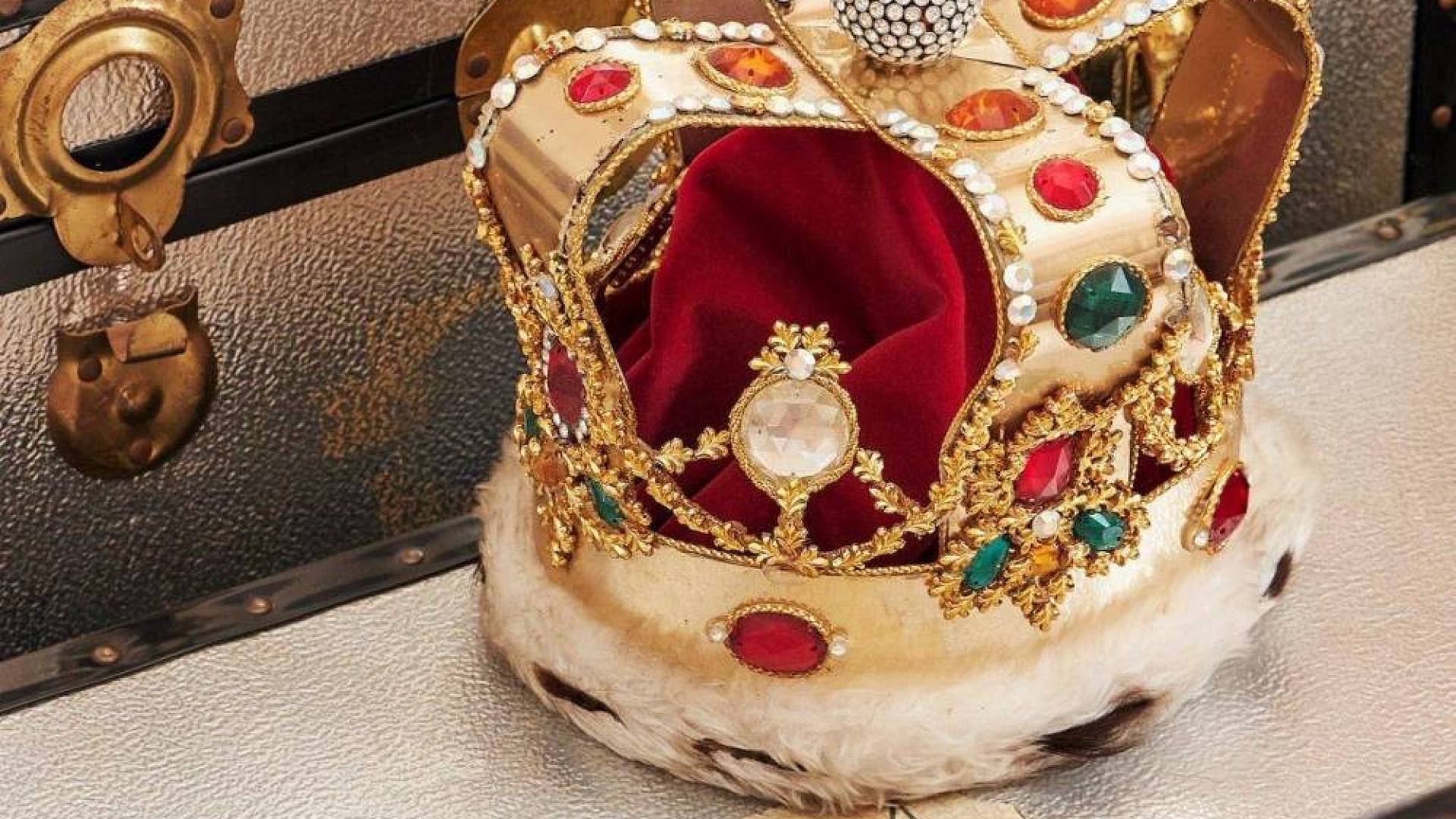 «Мир» Фредди Меркьюри продадут с молотка